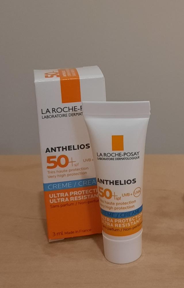 Anthelios солнцезащитный увлажняющий крем. Антивозрастной крем для лица Anthelios spf50/ppd19 50мл. Солнцезащитный увлажняющий крем для лица и кожи вокруг глаз SPF 50+/PPD 35. Солнцезащитный крем с PPD защитой. Солнцезащитный увлажняющий крем для лица и кожи вокруг глаз SPF 30/PPD 20.